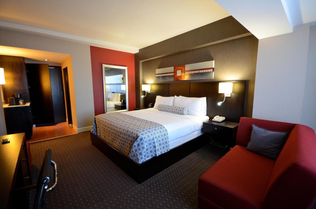 Armon Plaza Montreal Airpt, Trademark Collection By Wyndham Eksteriør billede